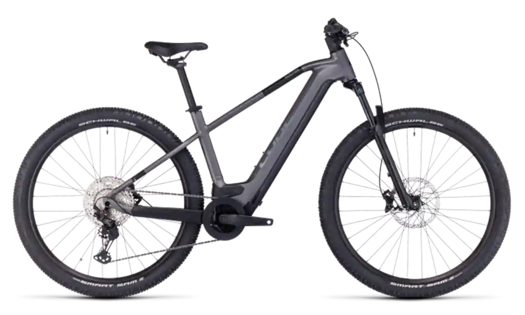 CUBE Reaction Hybrid Race